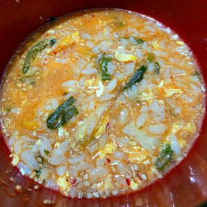 さーちゃん!!の作ってみた!投稿(【ふわふわ卵入りキムチスープ】3分！一番簡単な作り方♪)