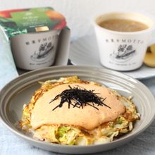 餅とキャベツのお好み焼き風　めんたいソース