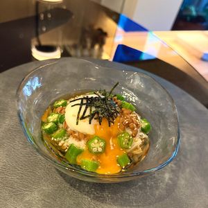 あおぺんの作ってみた!投稿(【温玉とろろオクラ納豆そうめん】夏バテ解消！つるっと美味しい)