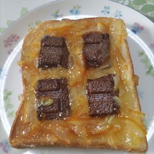 KUMIKOの作ってみた!投稿(この組合せはクセになる!オレンジ焼きチョコトースト)