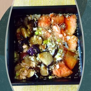 チョロリスの作ってみた!投稿(【鮭となすの中華風南蛮漬け】夏におすすめのひんやりおかず♡)