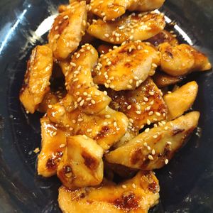 なべ円の作ってみた!投稿(むね肉柔らか♪こってりガーリック醤油チキン)