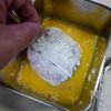 中濃ソースで食べる「小アジの大葉風味フライ」の工程4