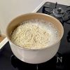 おいしく腸活♩わかめとえのきのねぎ塩スープの工程2