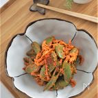 スナップエンドウと鶏むね肉のコチュマヨ和え