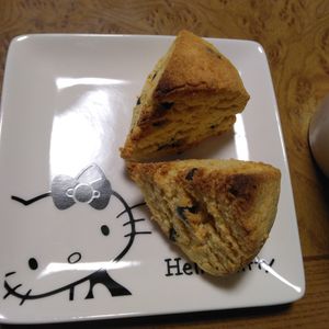 ももの作ってみた!投稿(カリほろ♡超ヘルシー♪【生おからのチョコスコーン♡】)