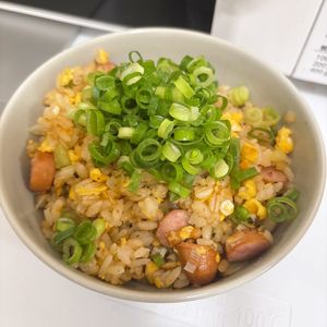 1597808の作ってみた!投稿(間違いない美味しさ！ガーリックペッパー鶏ねぎチャーハン)