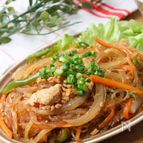 《野菜たっぷり春雨炒め》辛くないから親子で食べられる✨