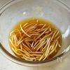 【揚げ出し豆腐のカニカマもやしあんかけ】油は大さじ1だけ!の工程3