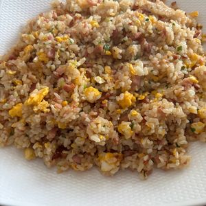 たかろの作ってみた!投稿(シンプルがおいしい!『我が家のパラパラ炒飯』)