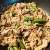 ヒラメの作ってみた!投稿(簡単ワンパン【豚こまとオクラとえのきの梅ぽん炒め】さっぱり♪)