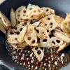 お箸が止まらない♪揚げない【れんこんとごぼうの甘辛チップ】の工程6
