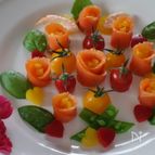 スモークサーモンと野菜のお花畑