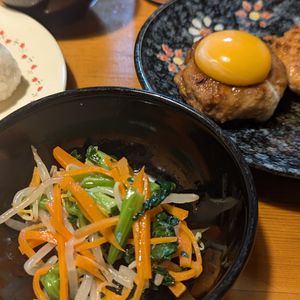 はるなの作ってみた!投稿(もやしと人参の簡単ナムル　1分半茹でて和えるだけ！)