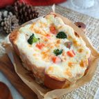 まるごとパンdeシチューグラタン