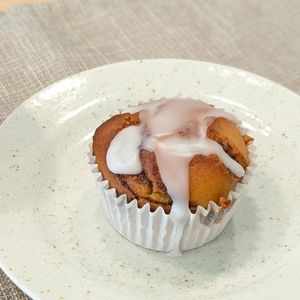 めるしげの作ってみた!投稿(焼くまで10分【米粉シナモンロール風マフィン】)