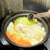 【10分で完成】スープまで飲み干す餃子一人鍋の工程6