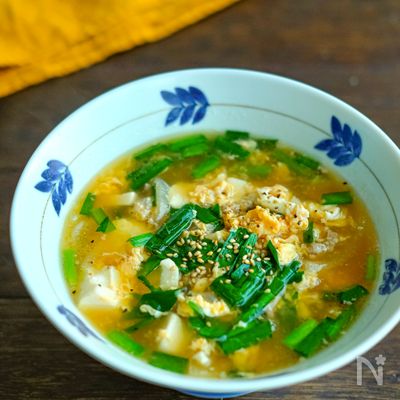 ひき肉と豆腐の旨味噌スタミナニラ玉スープ・具沢山おかずスープ