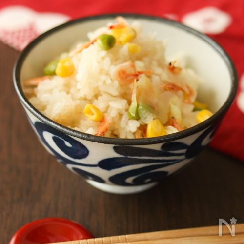 今が旬！新玉ねぎと桜エビの炊き込みごはん