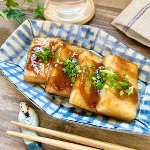 のりのり🐾🎀🤍の作ってみた!投稿(カリッ！もっちもち♡焼いてからめるだけ「甘辛ねぎ味噌餅」)