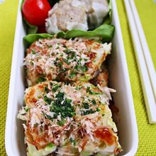 キャベツ＆一正蒲鉾国産原料100％ちくわ純のお好み焼き弁当～。
