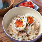 絶品！半熟味玉のっけおかかごはん