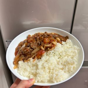 ケの作ってみた!投稿(【たっぷりきのことお豆のハヤシライス】簡単手作り♪)