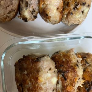 とまっちょ嫁の作ってみた!投稿(＊長芋とえのきとはんぺんのもっちもち塩昆布チーズ豚つくね＊)