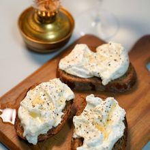 混ぜるだけでバルの味‼︎『自家製ゴルゴンゾーラムース』