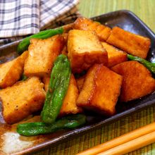 【ヘルシーなのにガッツリ!!】厚揚げとししとうの照り焼き
