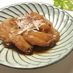 とのちゃまの作ってみた!投稿(鶏手羽と大根のじんわり醤油煮込み)