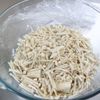 レンジで2分半！【えのきの梅しそポン酢和え】腸活にも◎の工程2