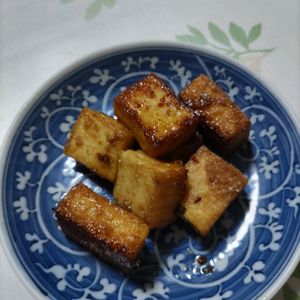 KUMIKOの作ってみた!投稿(焼くだけ！厚揚げの甘辛ごま生姜焼き｜副菜や作り置きに♪)
