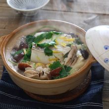 【ごちそううどん】タラとキノコの柚子みぞれ煮込みうどん