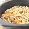【本鶏だしの本格炊き込みごはん】味付けはしょうゆだけ！の工程1