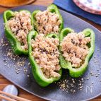 【パリパリピーマンの鶏そぼろのせ】氷水に浸すだけでパリパリ♡