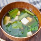 豆腐と小松菜のお吸い物
