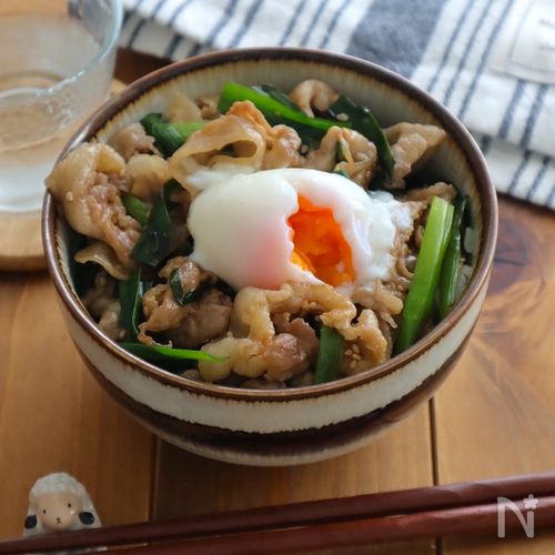 ご飯が止まらない！10分で完成【豚ニラ丼】