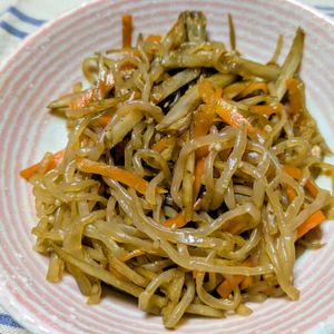 はるねこの作ってみた!投稿(【糸こんにゃくのピリ辛きんぴら】コスパ抜群!ご飯のお供副菜♡)