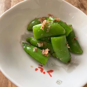 tomの作ってみた!投稿(【お弁当副菜】３分で隙間埋めに！スナップえんどうのおかか和え)