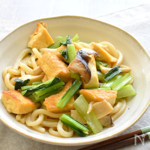 小松菜と厚揚げ、焼きエリンギのぶっかけうどん