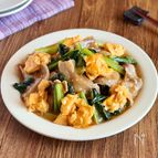 野菜高騰でも安心！【小松菜入り豚バラふわ玉炒め】