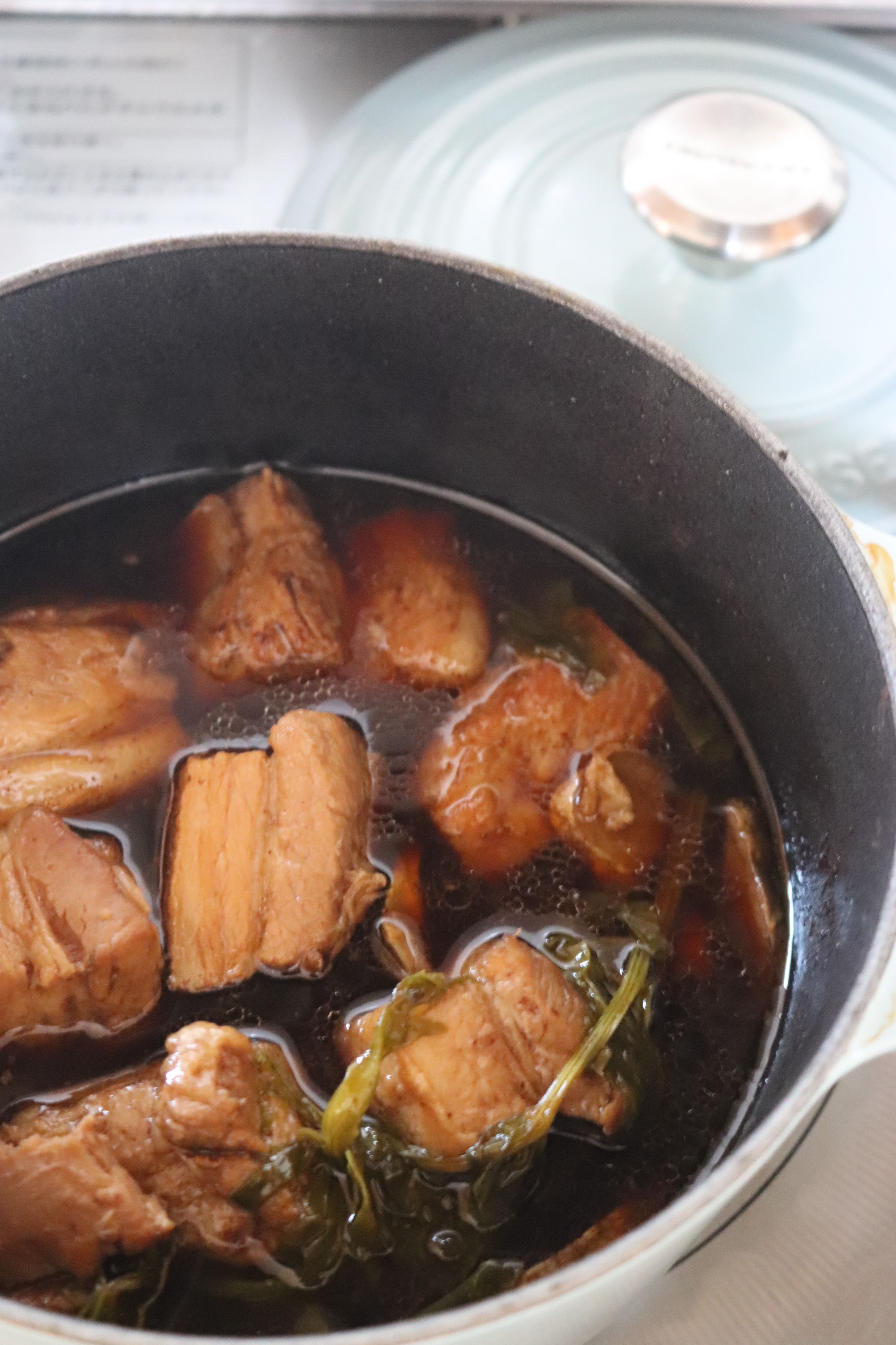 薬膳風豚の角煮と夏野菜の無限そうめん | レシピサイトNadia