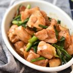 鶏もも肉とにらのスタミナ炒め