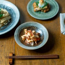 【油揚げとベーコンのマヨ豆板醤あえ】宅飲みに♪