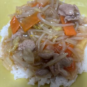 ちちちの作ってみた!投稿(行列の中華屋さんの🤩たっぷり甘酸あんかけ焼きそば😋🍜)