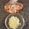 炊飯器で簡単！ねぎ生姜香る海南チキンライスの工程1