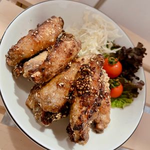 あーちゃん·͜· ♡の作ってみた!投稿(【手羽中の甘辛ごま揚げ】揚げずに簡単！カリッと香ばしい♡)