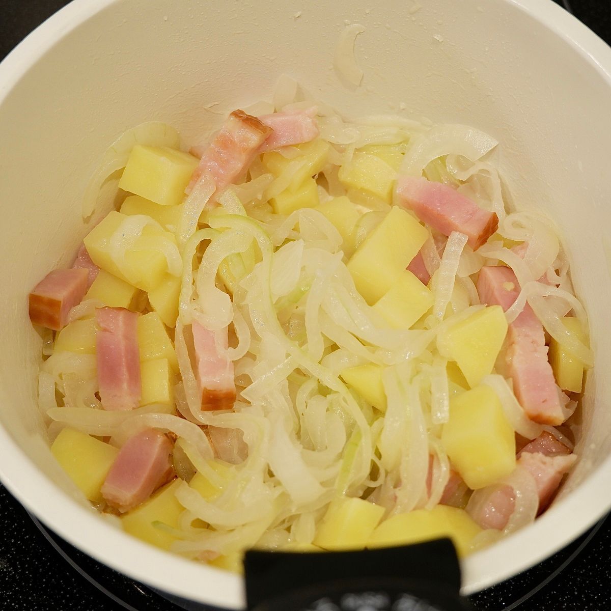 CELLDIA スープ ベーコンポテト 7ceb93d427c1cd1a678f3b000b0340