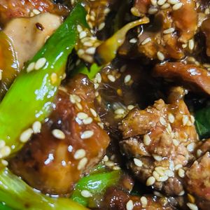 チョビの助の作ってみた!投稿(＊長ねぎと鶏レバーの生姜オイスター炒め＊風邪予防に◎貧血に◎)
